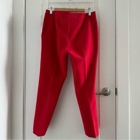 Hugo Boss red slim trouser pants with black buttons - size 6 (Medium) - Picture 4 of 6
